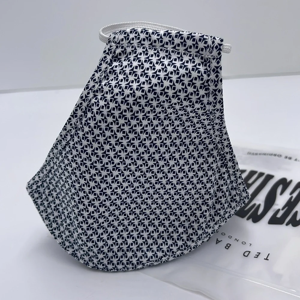 TED BAKER LONDON Reversible Reusable FACE MASK 
NWT 
OS - Picture 13 of 16